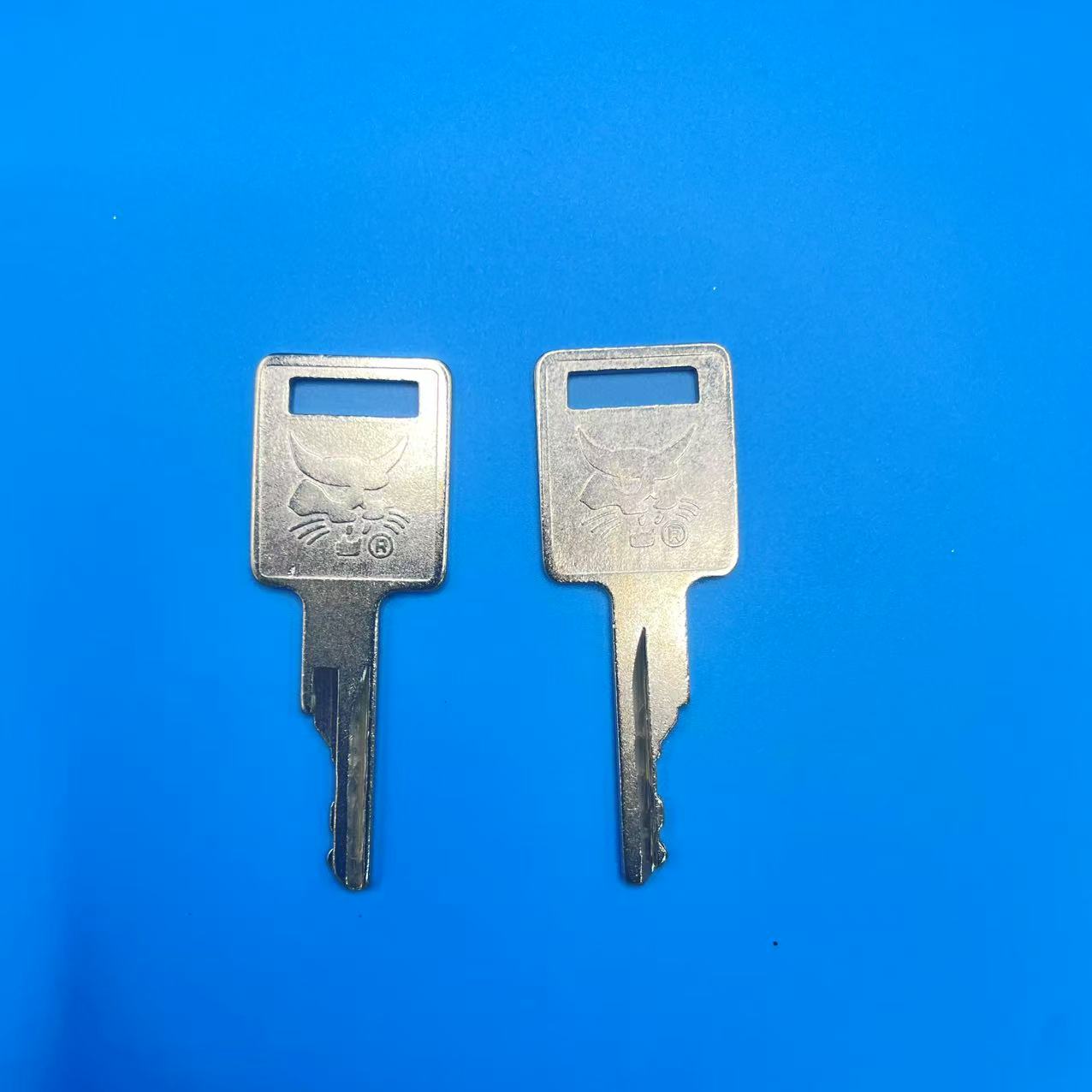 S331/S160 For Bobcat Key S550  - đánh giá và giá Heavy Equipment Keychain