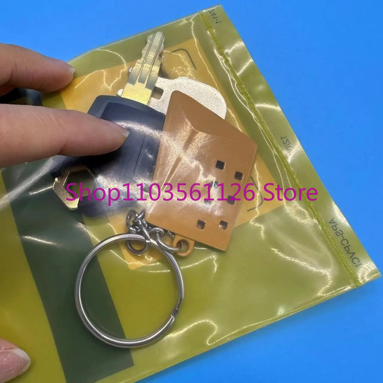 5P8500 8H5306 with Bucket Key  - đánh giá và giá Heavy Equipment Keychain